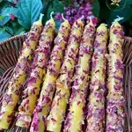 A Rosa Verde é um espaço de conexão com a natureza, a beleza e a espiritualidade. Nossa loja oferece produtos cuidadosamente selecionados para promover equilíbrio, bem-estar e harmonia interior. Aqui, cada detalhe é pensado para inspirar transformação, acolhimento e energia positiva no seu caminho. Rosa verde